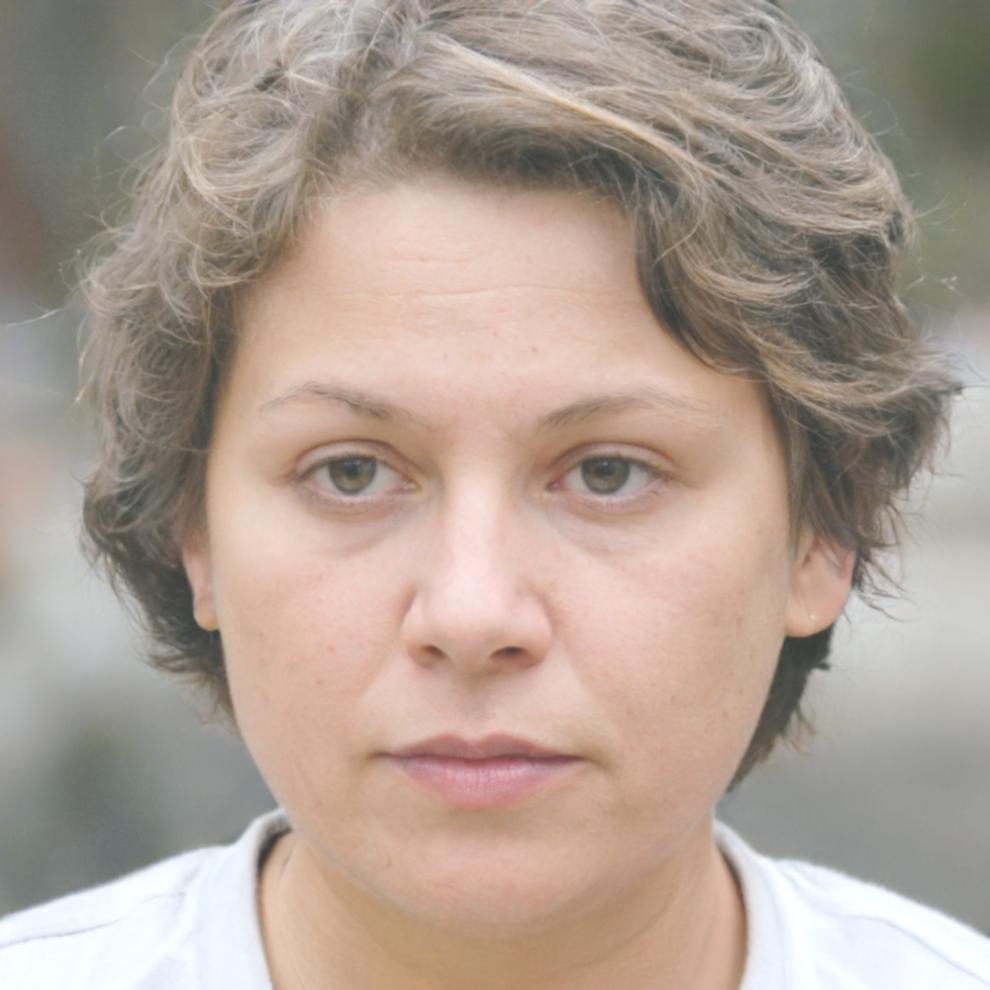 Ritratto di Viola Santangelo